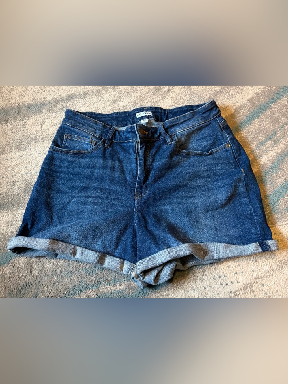 Ava & Viv Women's Size 14W Roll-Cuff Denim Shorts